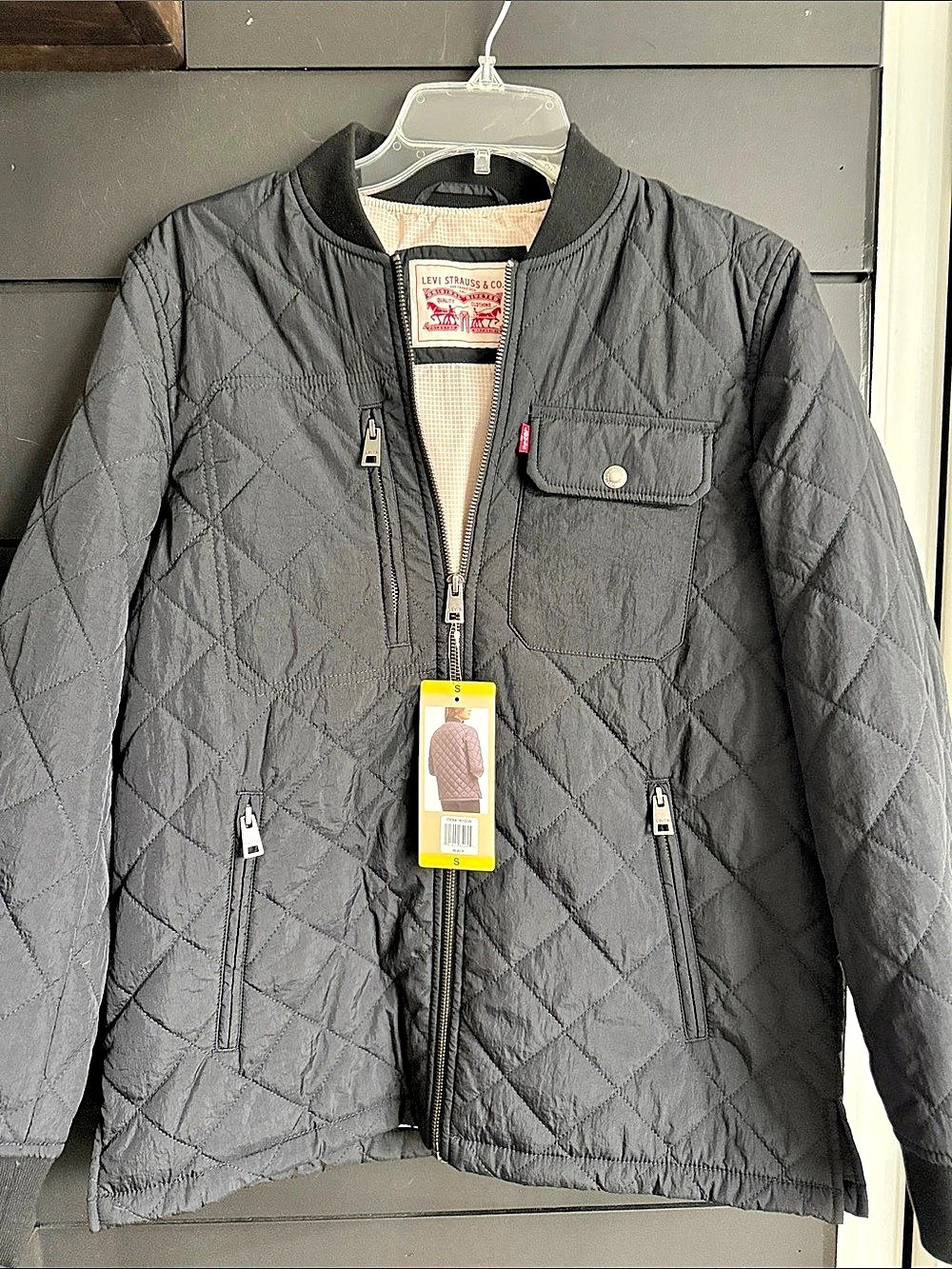 Levi' Quilted Jacket Black S NWT